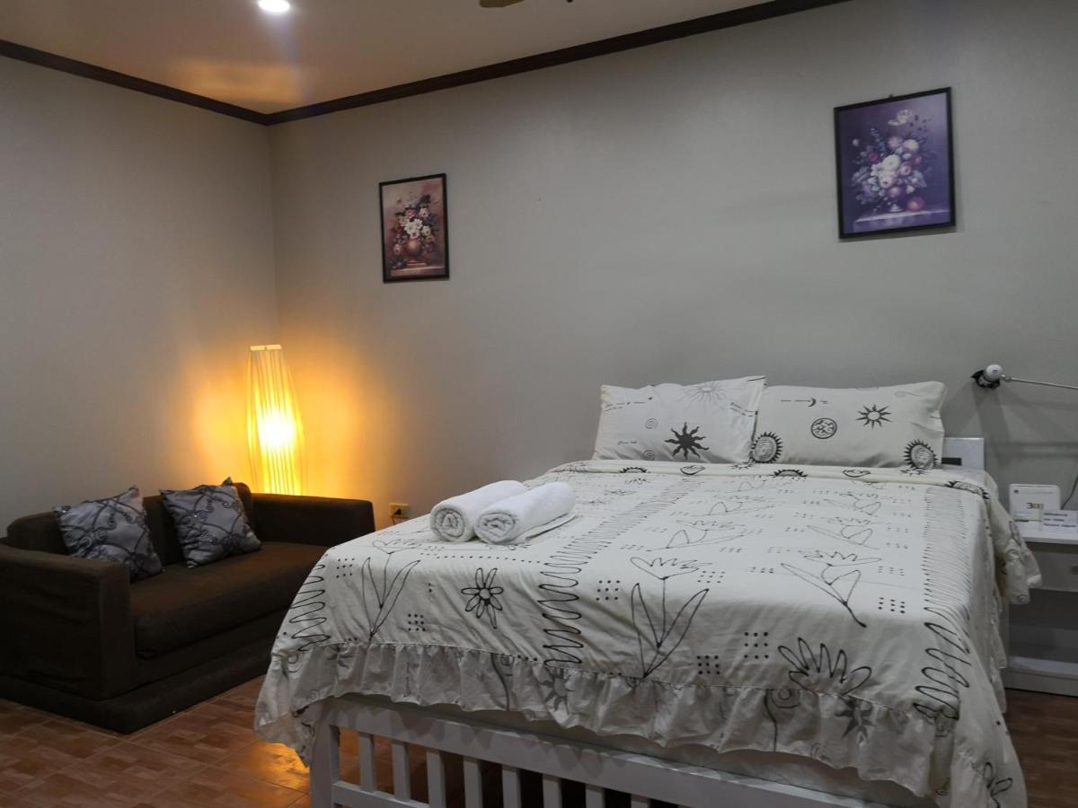 Condominum In Jomtien Beach With Sea View, Balcony And Free Wifi Pattaya Exterior photo
