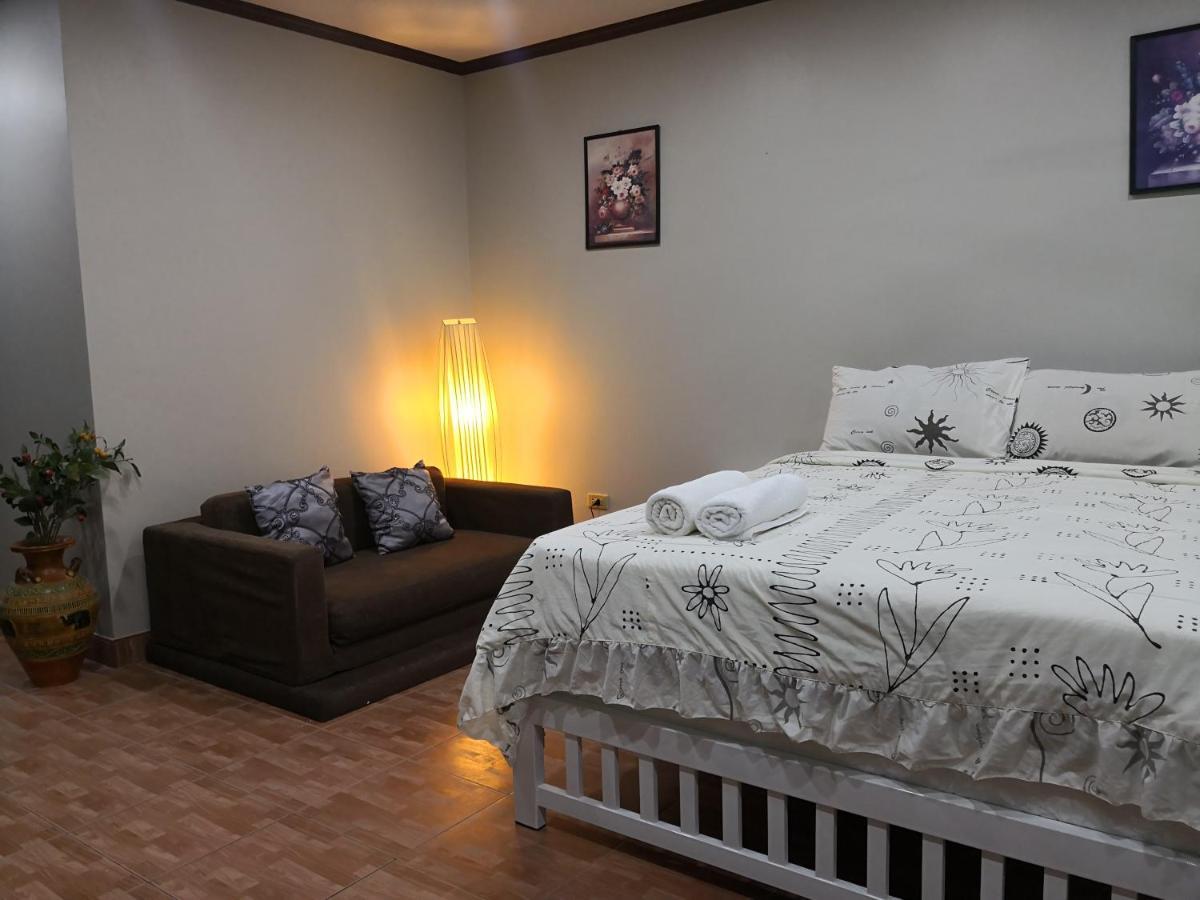 Condominum In Jomtien Beach With Sea View, Balcony And Free Wifi Pattaya Exterior photo