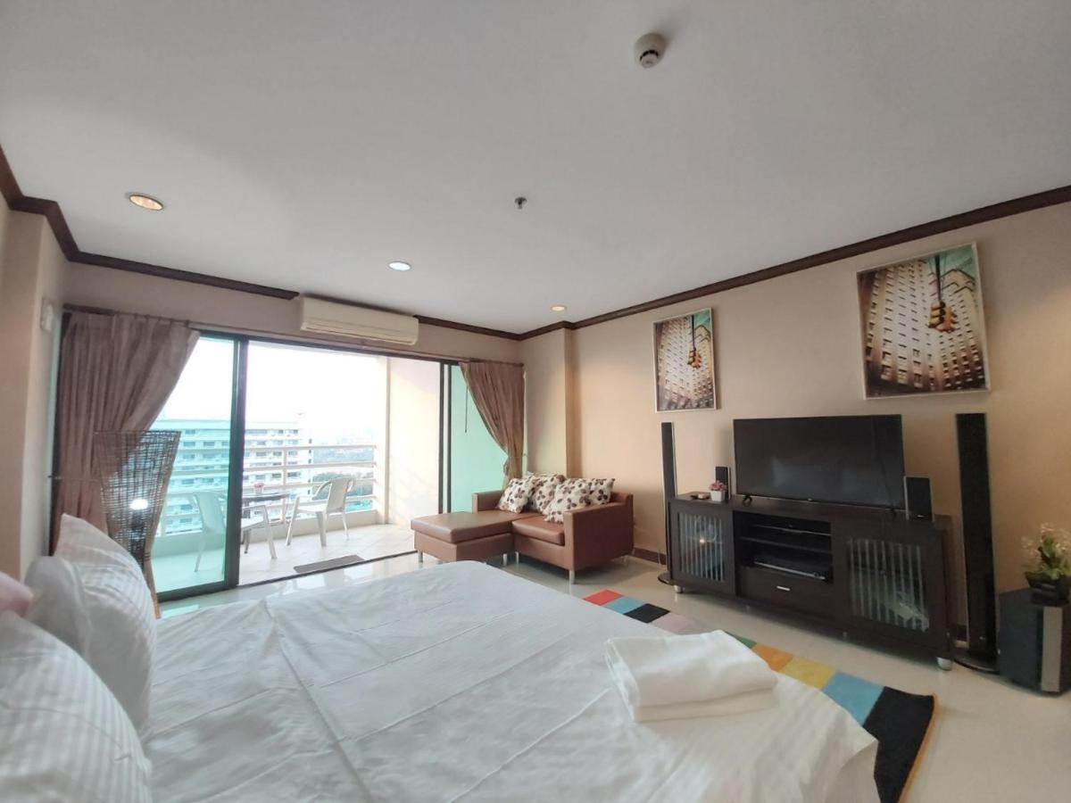 Condominum In Jomtien Beach With Sea View, Balcony And Free Wifi Pattaya Exterior photo