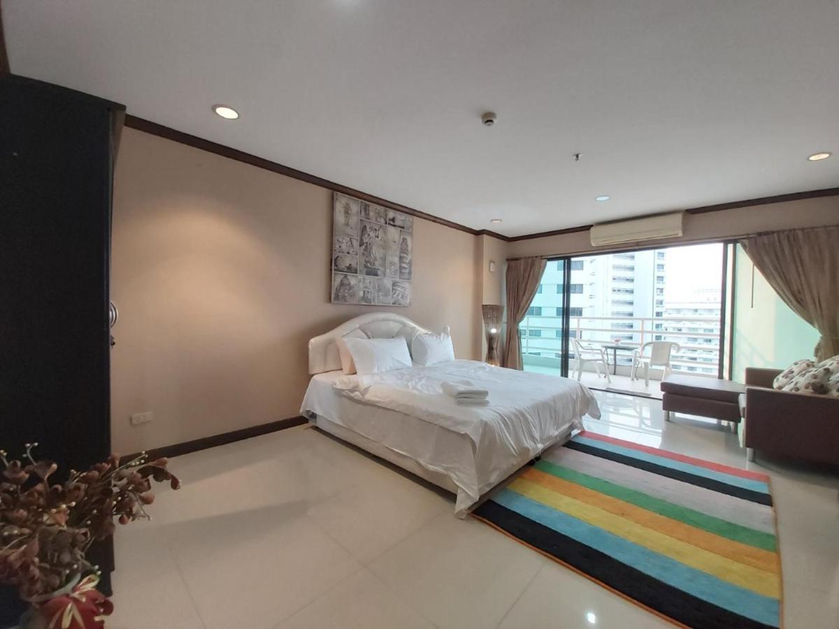 Condominum In Jomtien Beach With Sea View, Balcony And Free Wifi Pattaya Exterior photo
